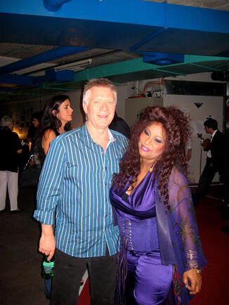 Larry with Chaka Khan at the Oscars, 2007