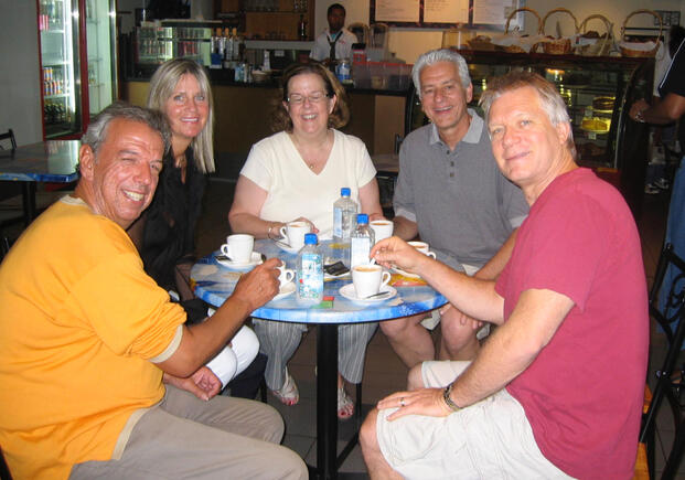 Rod and Kathy Temperton, Cindy and Jerry Hey and Larry. Denise is taking the photo!