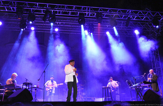 Larry Williams (on left), Al Jarreau concert, 2011